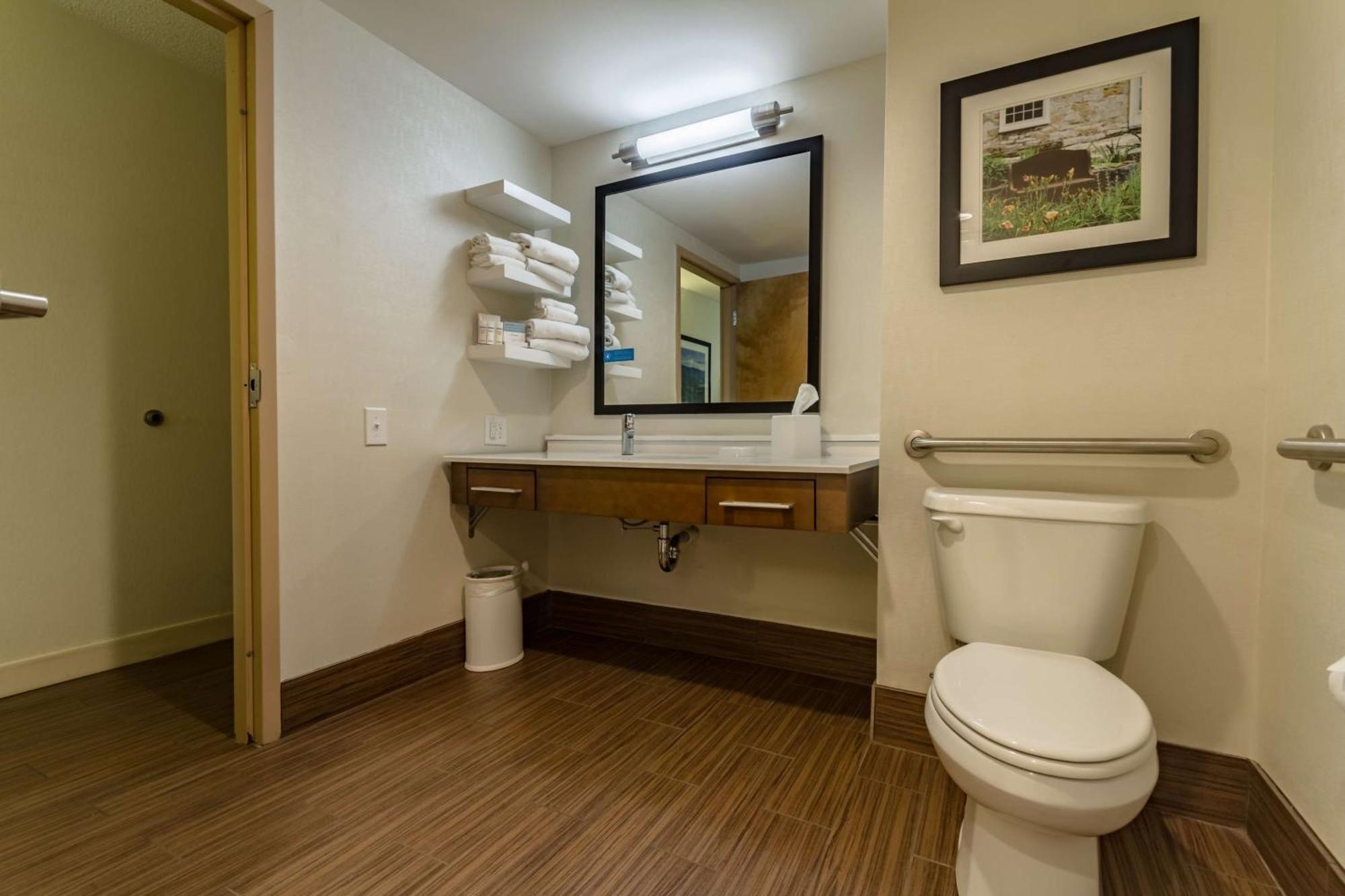 Hampton Inn Winchester-University/ Mall מראה חיצוני תמונה